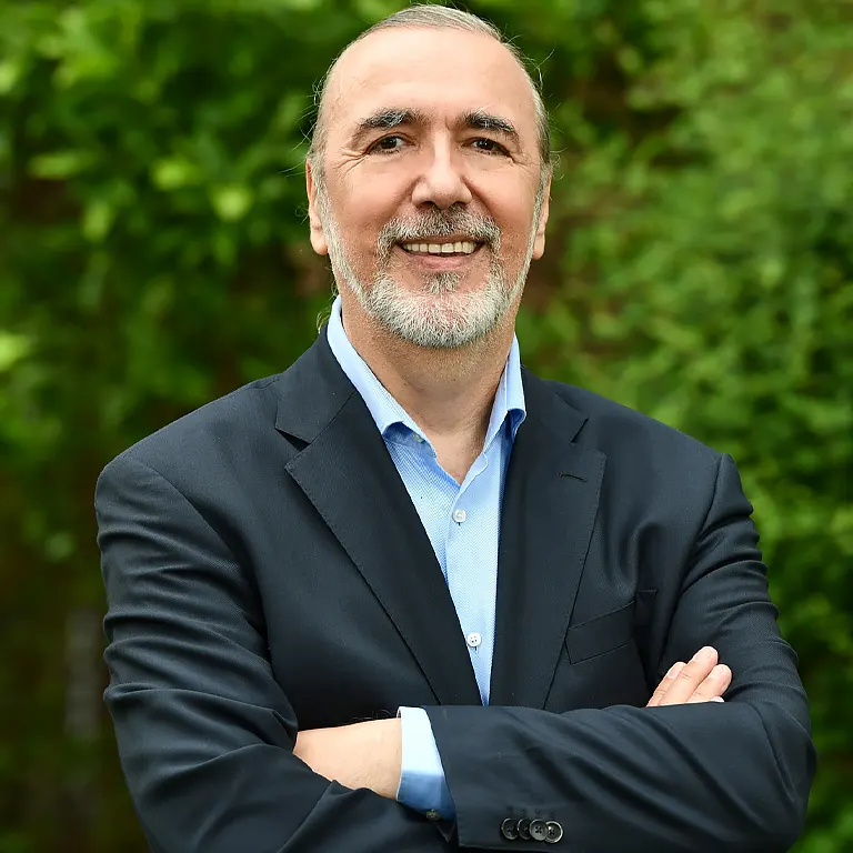 Daniel Bichiș, Psihologul Banilor